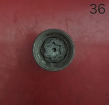 GENUINE RENAULT LOCKING WHEEL