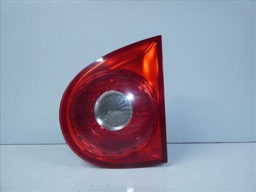 Right rear tailgate light - rear,