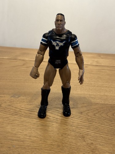 1999 wwf titan - (,