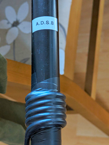 B aircraft - a.d.s.b,