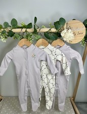 Mamas & Papas Baby Girls Set Of 3 Preloved Lilac Floral Sleepsuits 0-3 Month