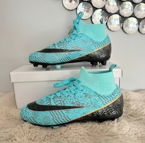 Kids junior football - kids,