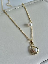 Swan Shape Natural Freshwater Baroque Pearls Necklace Pendant Women Gift Jewelry