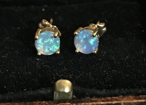 Vintage style jewellery opal - vintage,