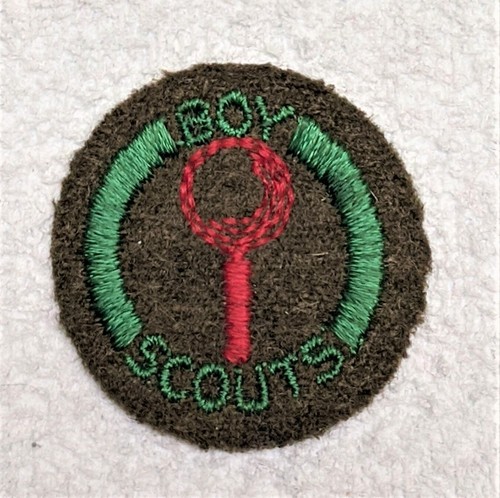 Red magnifying glass boy - boy, scout
