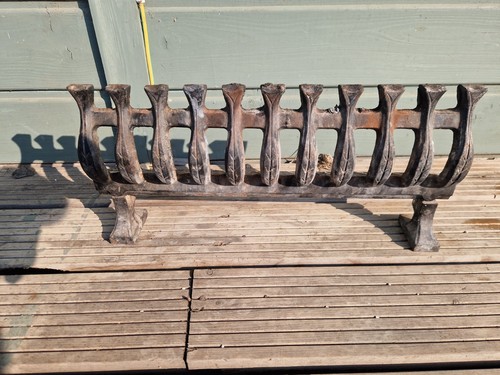 Vintage cast iron - cast,