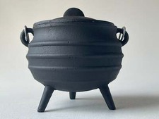 Cast Iron Ribbed Cauldron with
