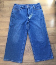 Ruth Langsford High Rise Wide