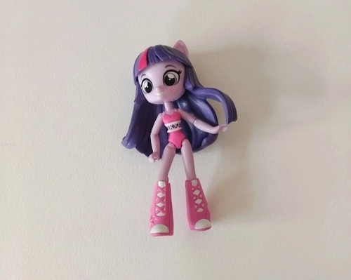 Little pony figure - little,