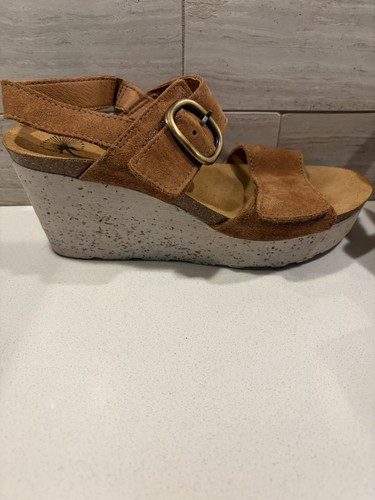 Otbt wedge sandal - sz, 8