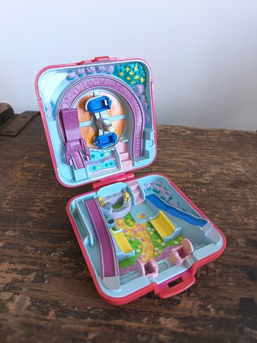 Polly pocket world fun fair - world,