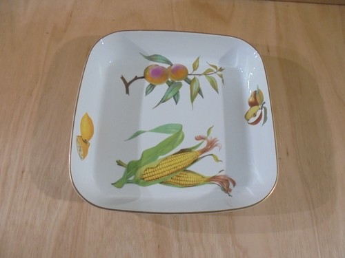 Royal worcester evesham gold - royal,