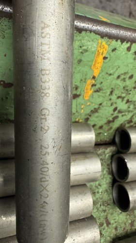 Titanium tube dia - tube, x