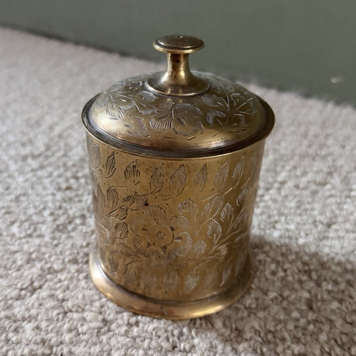 Engraved brass lidded trinket - engraved,
