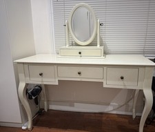 Laura Ashley Rosalind Dressing