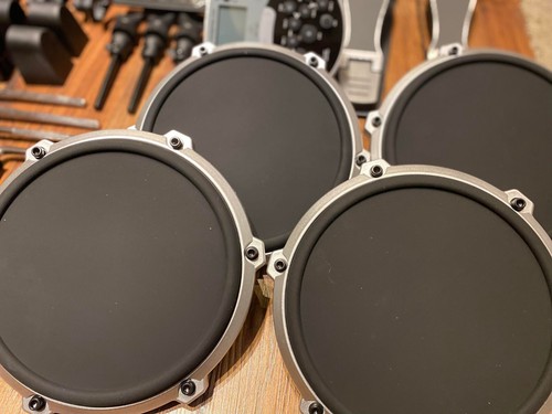 Behringer generic e drum - behringer, /