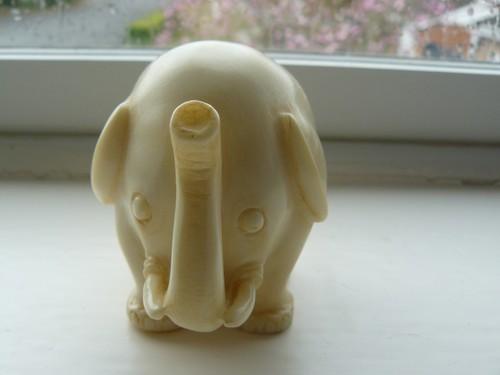 Vintage cream smooth soapstone
