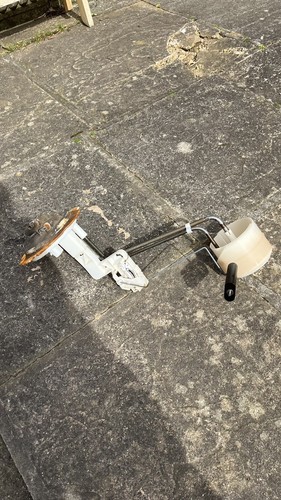 Sender unit fuel tank nissan - fuel,