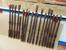 18 x Antique Pine/Softwood STAIR SPINDLES.House Renovation/Reclamation/Salvage.