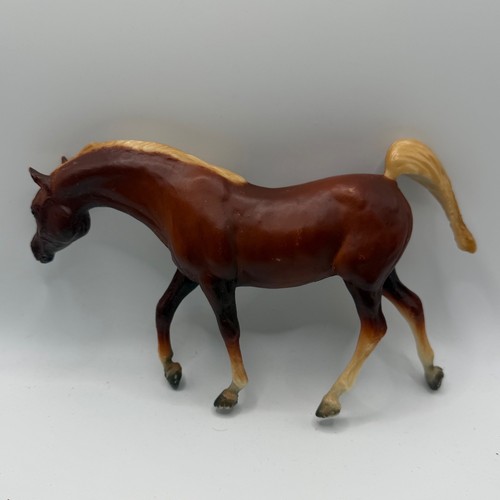 Vintage 1983 breyer - vintage, arabian