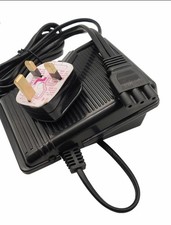 SEWING MACHINE OVERLOCKER FOOT