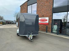 Nugent 10'2' x 5'9' x 6'1" Box