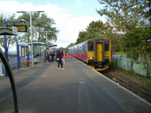 Photo exmouth railway station - ,