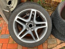 4x4 wheels with winter tyres- Mercedes