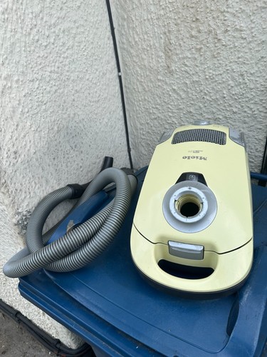 Miele s4210 vacuum cleaner - miele,