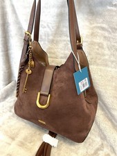 SUPERB BESSIE NEW SEASONS FAUX