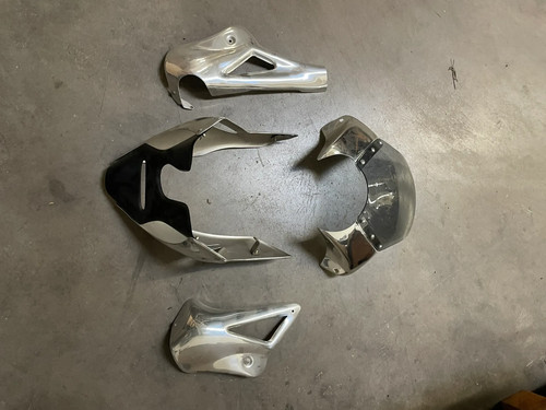 Suzuki 650 02 front - 650, 99-02