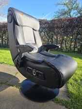 Rocker gaming chair with - x,