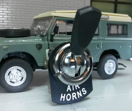 Land rover series lucas - rover,