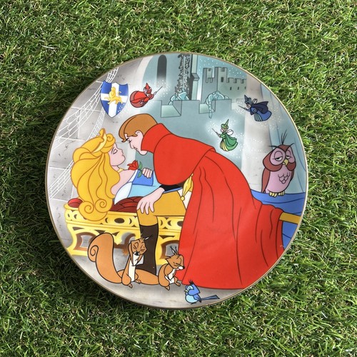 Vintage sleeping beauty disney - sleeping,