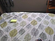 2x Leaf pattern curtains (w164 x d182 cm), beige and green colouration