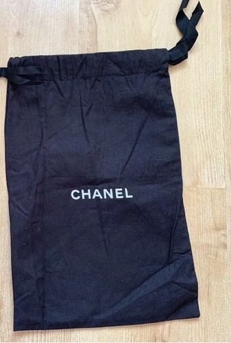 Authentic chanel cloth - authentic,