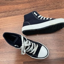 Women’s TU Navy Canvas