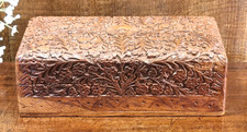 EXC. Vintage INDIAN JEWELLERY/TRINKET BOX Finely CARVED FLOWERS & LEAVES - 20cms