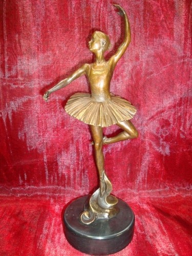 Statue dancer opera - opera, art