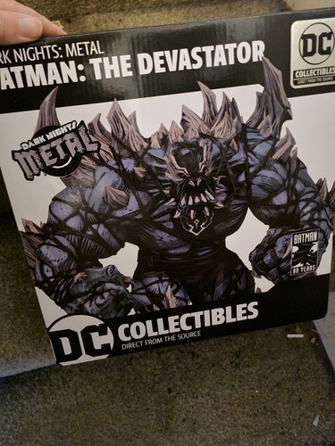 Collectibles dark nights - dc,