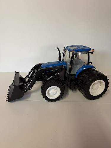 Britains new holland - holland, t7050