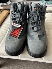 Goliath Safety Boots. New With