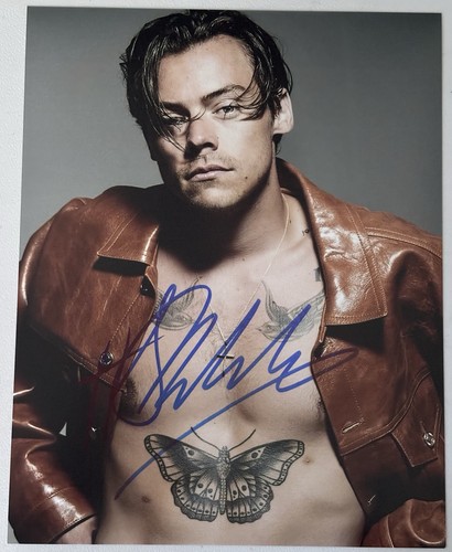 Harry styles signed photo - harry,