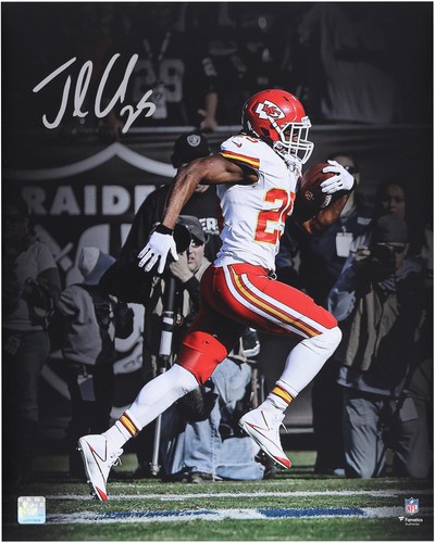 Jamaal charles chiefs signed - charles,