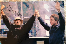Liam & Noel Gallagher Hand