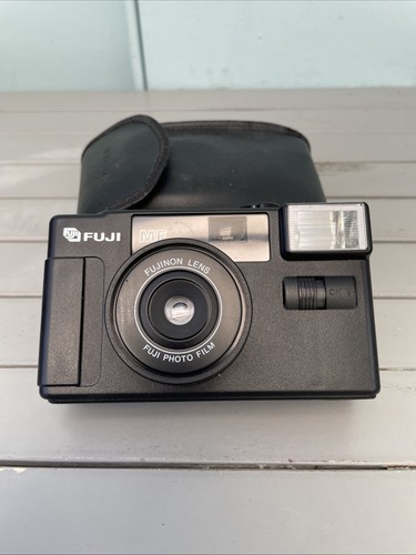 Fuji compact film camera - fuji, camera.