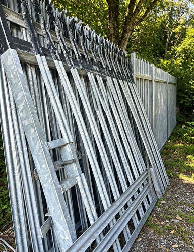 Galvanised steel palisade - galvanised,