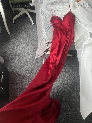 Red satin sherri hill prom - satin,