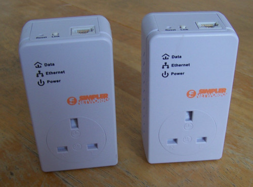 Pair powerline adapters - of,