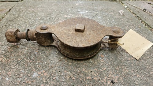 Vintage pulley wheel antique - pulley,